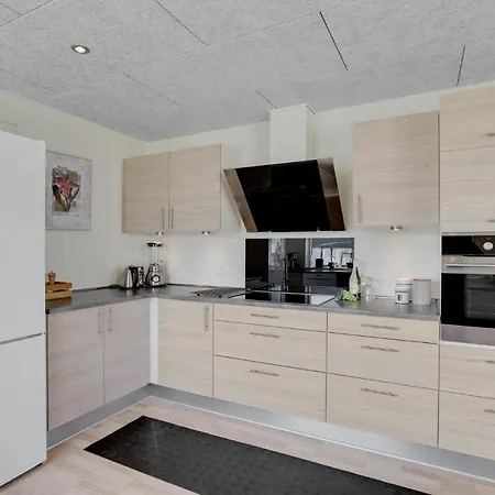 Holiday home Stunning In With Wifi Thyboron